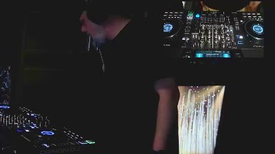 1st_omen Live Image
