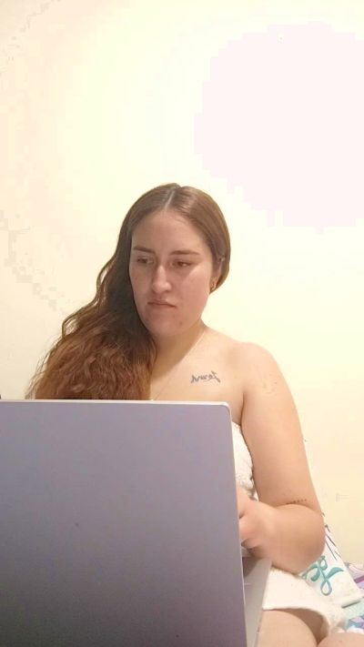 Anais_M Live Image
