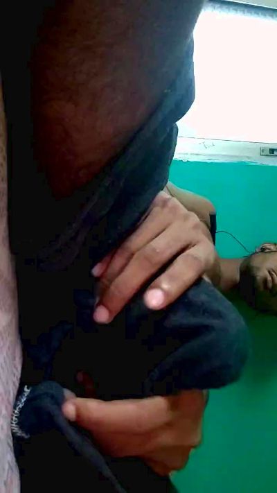Ayush__8 Live Image