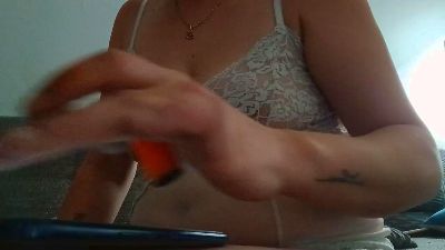 Caroliine7 Live Image