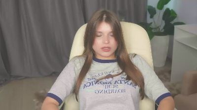 ChayaRosselle Live Image