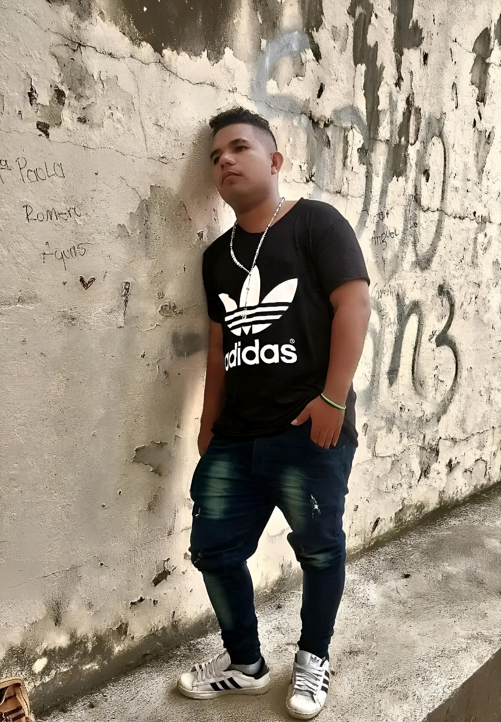 El_Peque Live Image