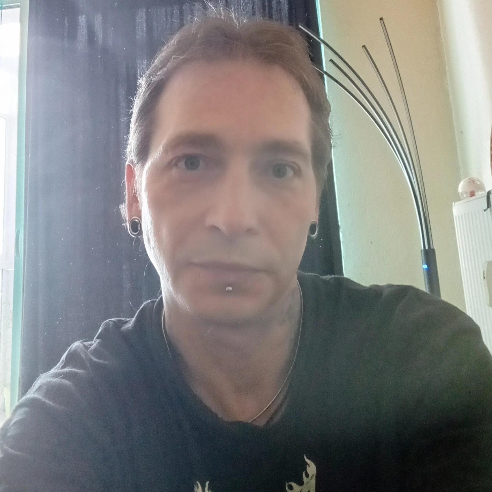Enrico474 Live Image