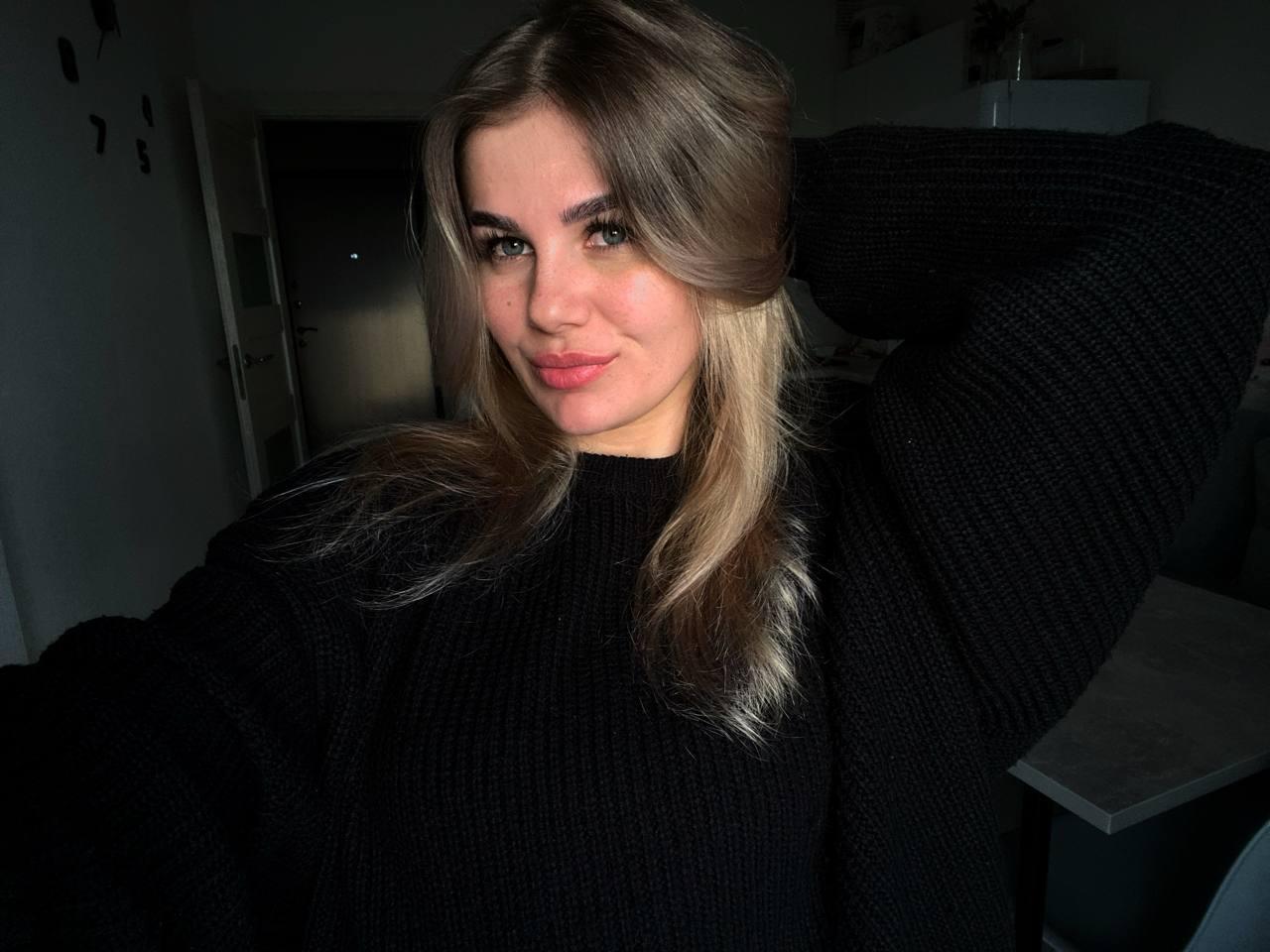KristieSignor Live Image