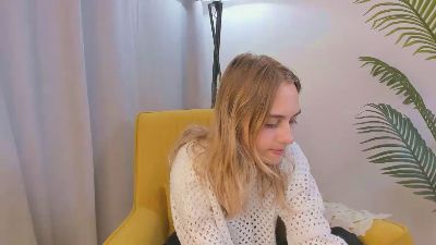 MariaBroadwater Live Image