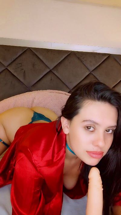 MeganMyerss_ Live Image