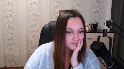 MillyBrasfield Live Image