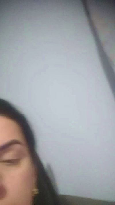 Nessa0204 Live Image