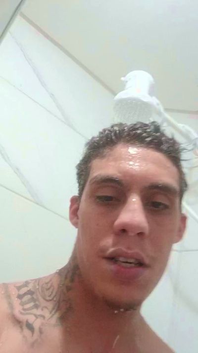 Novinho_s01 Live Image