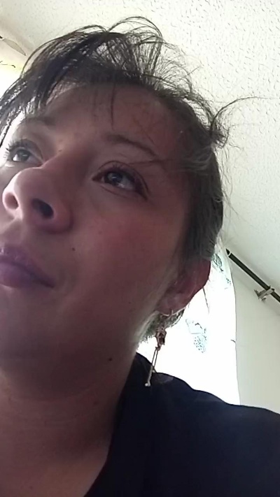 Pamela_69x Live Image