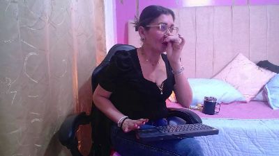 SexyLaddy__ Live Image