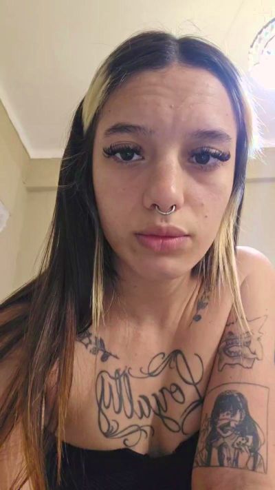 SweetCamisan_ Live Image