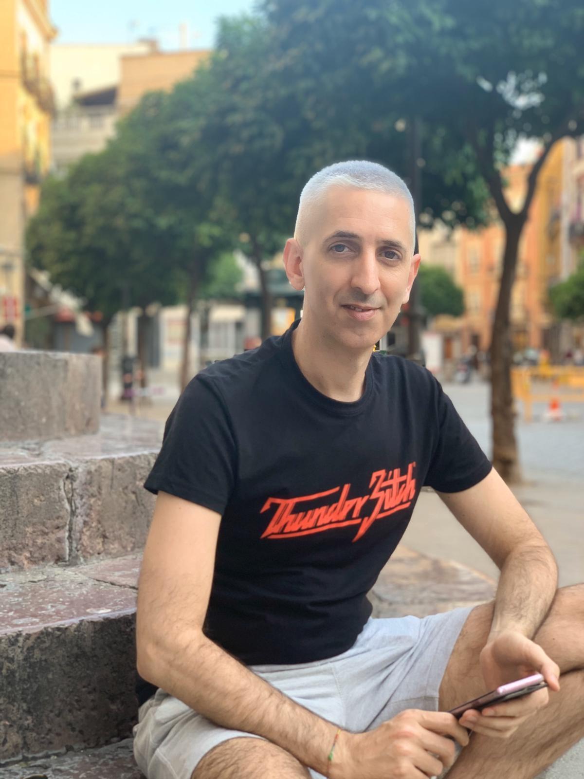 UriellSevilla Live Image