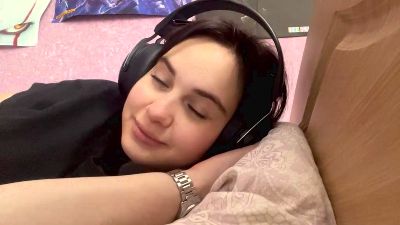 ZENDAYAS_EYES Live Image