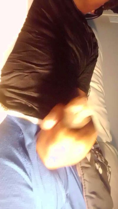 bigblkcock52 Live Image