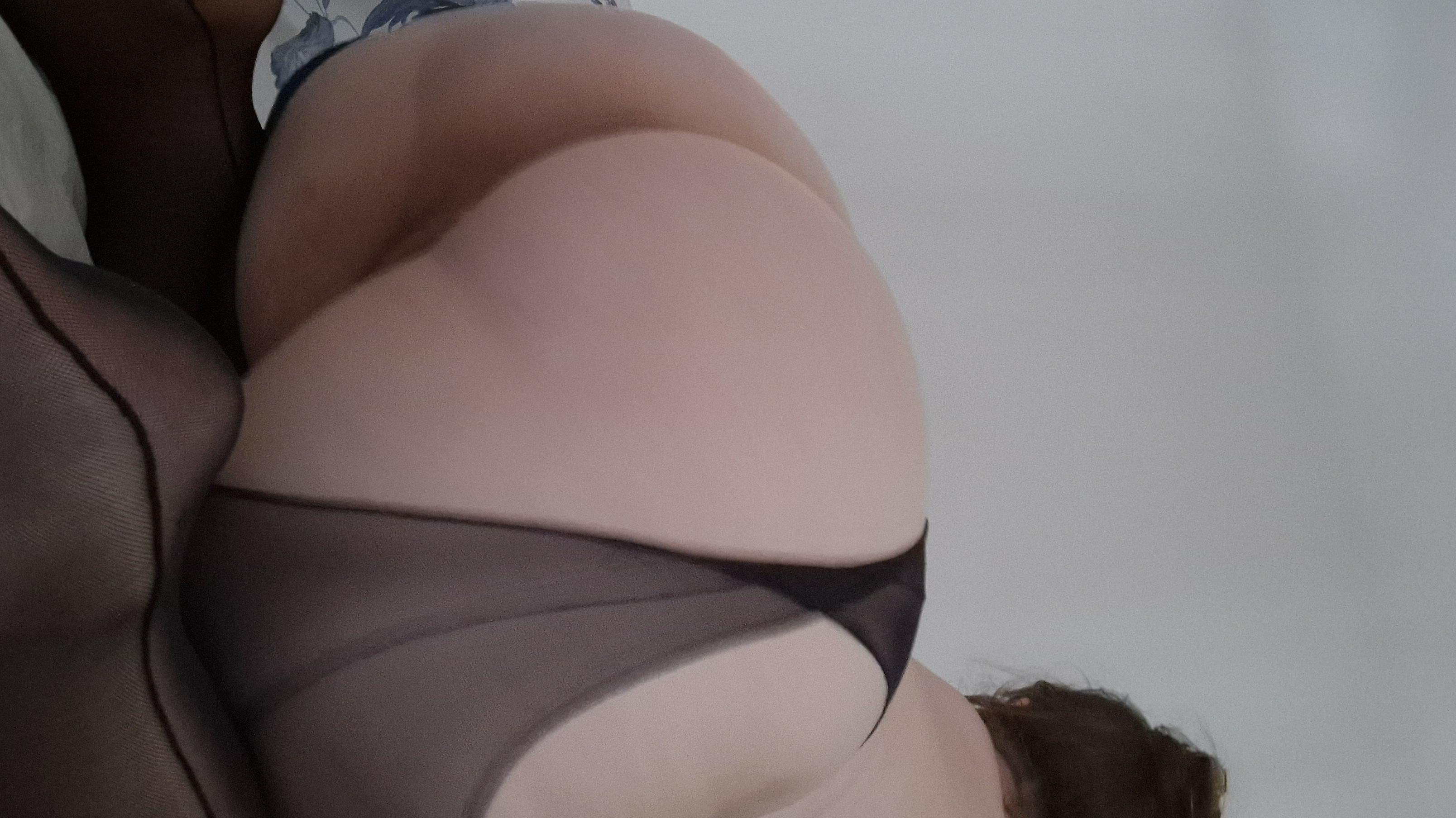 busty_girl21 Live Image