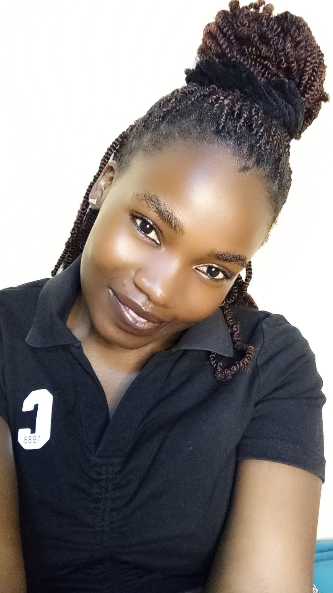 erlyn_misha Live Image