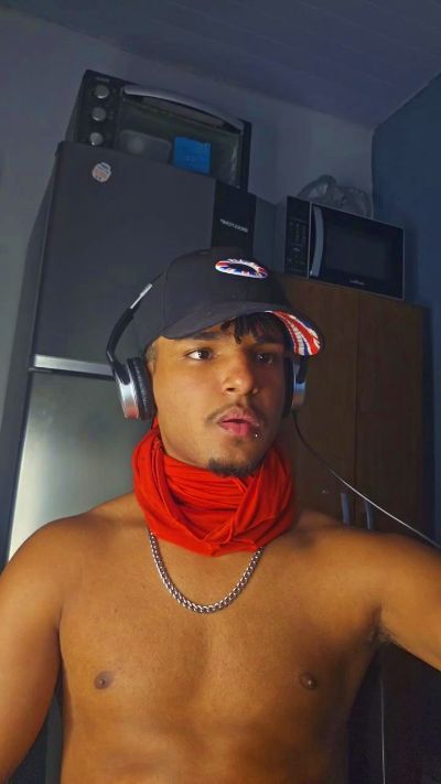 gabriel5257 Live Image