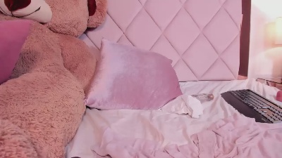 sofia_samuels Live Image