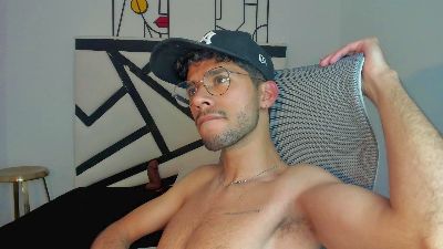 ALANVILLA_LOBO live from Colombia