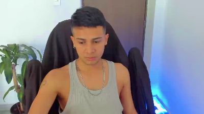AbelAsburgo live from Colombia