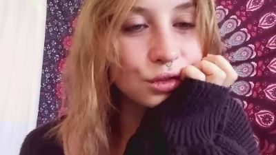 AdalynMystery live from Slovakia