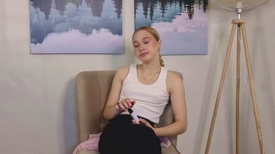 AdinaElrod live from Spain
