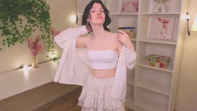 AlexaLartigue live from France