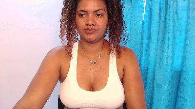 Amalia1893 live from United States