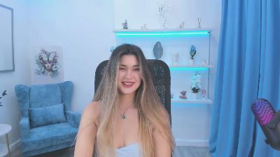 AnneTLi live from Serbia