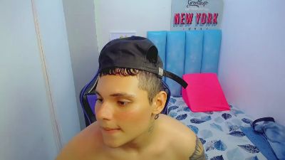 Ayalai_ live from Colombia
