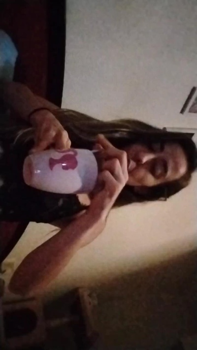 Barbiieeee live from Spain