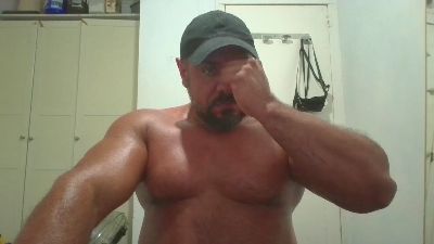 BeefyBullBcn live from Spain