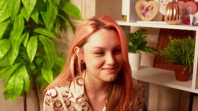 BethanyLeaper live from France