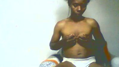BlackNadia97 live from Madagascar