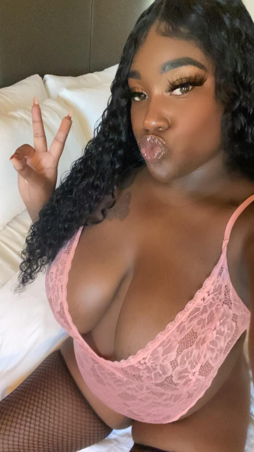 Briannaxoxo live from United States