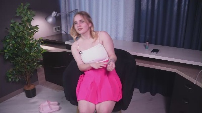 BrittniStreif live from France