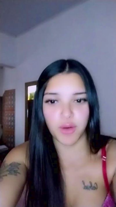 Bubuzinha_sp live from Brazil