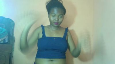 CANDYROSE3 live from Madagascar