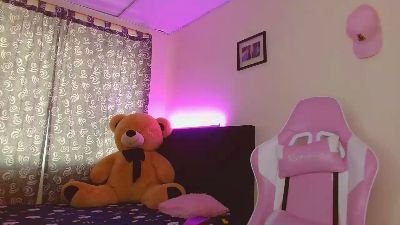 CandyTicaran69 live from Colombia