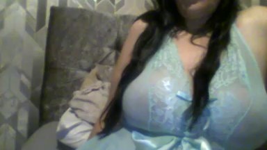 Carly889 live from United Kingdom