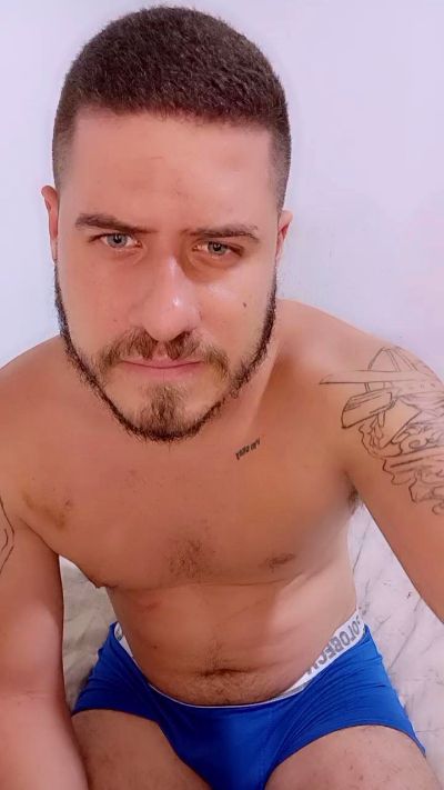 Casado2805 live from Brazil