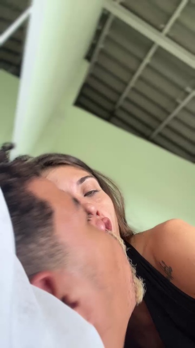 Casalfogoskunk live from Brazil