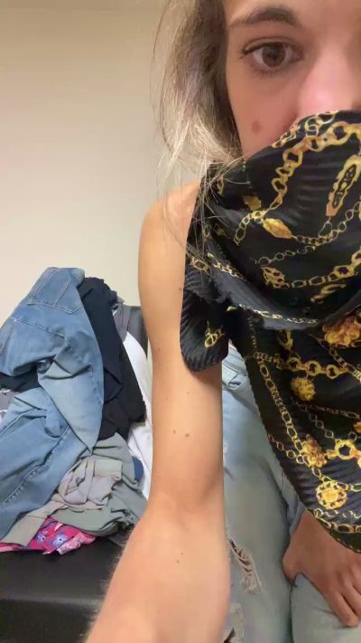 Couple69xxBi live from Italy