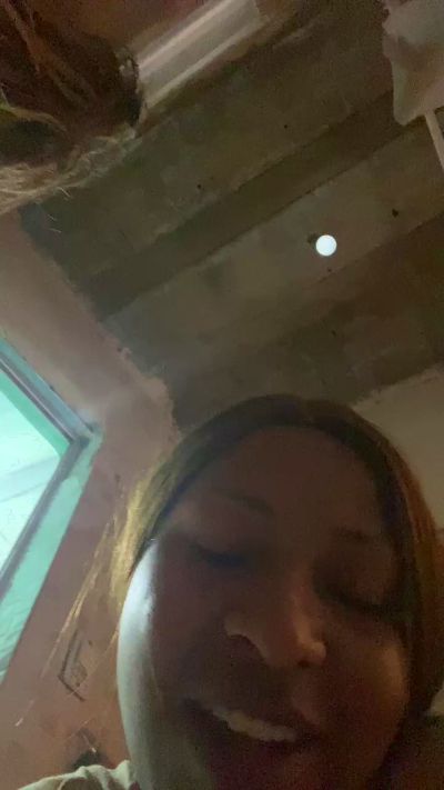 Danixayume20 live from Brazil