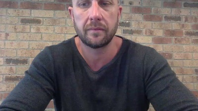 Dartanian001 live from Australia