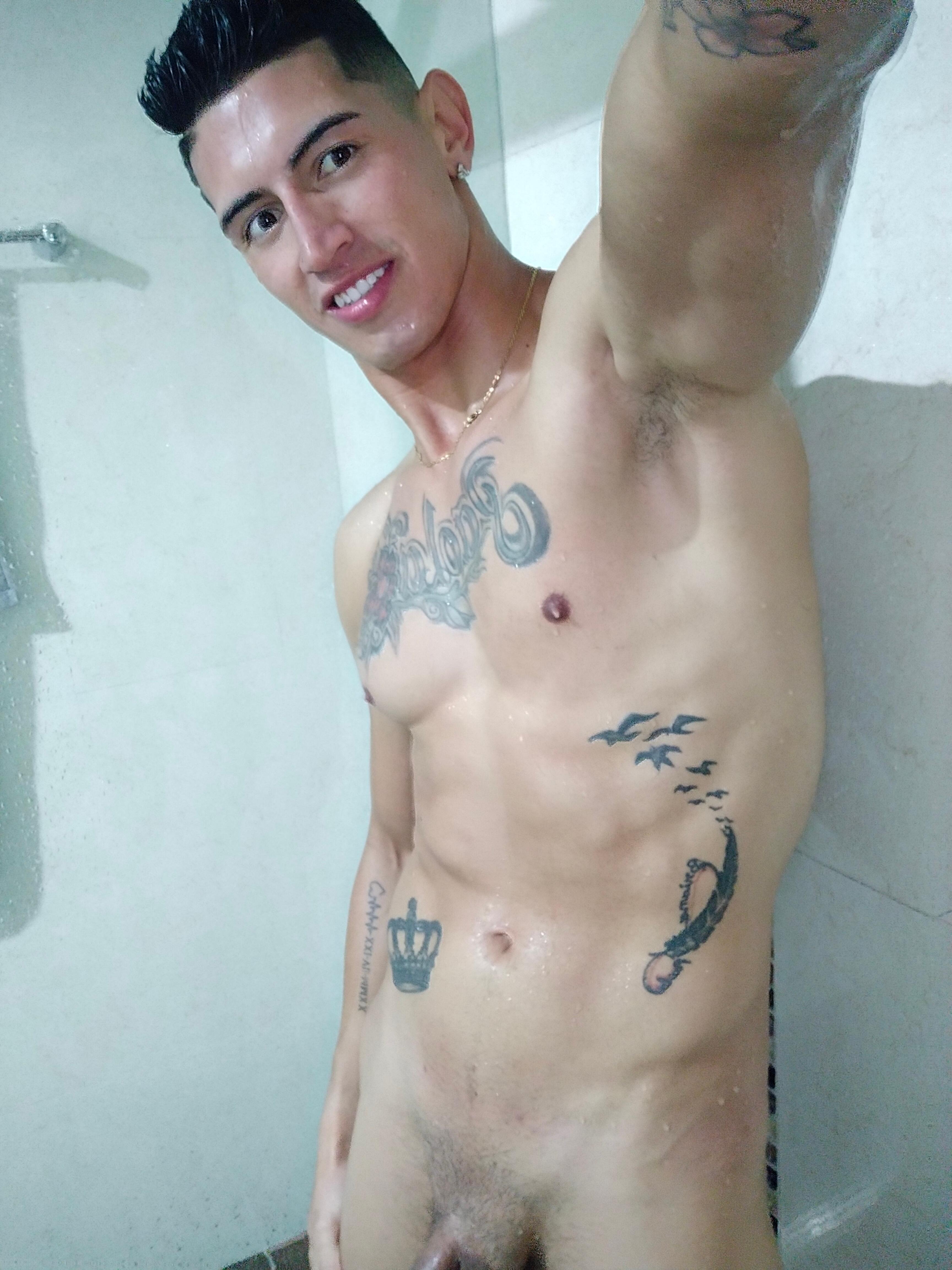 Deivihot25 live from Colombia