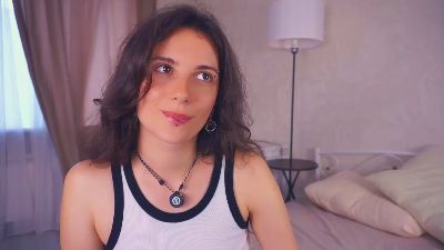 DollyCavell live from Italy