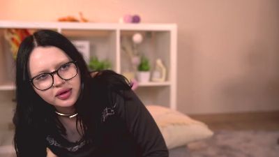 DonaRoberts live from Latvia