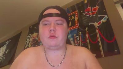 Dylan_Cooper98 live from United States